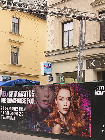 Baustellen und Kunst am Bau: Im Westend gibt es viel zu entdecken.