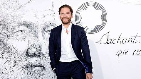 Wer hätte das gedacht? Daniel Brühl sammelte früher historische Füller.