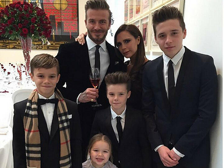Die gesamte Familie Beckham auf einem Foto