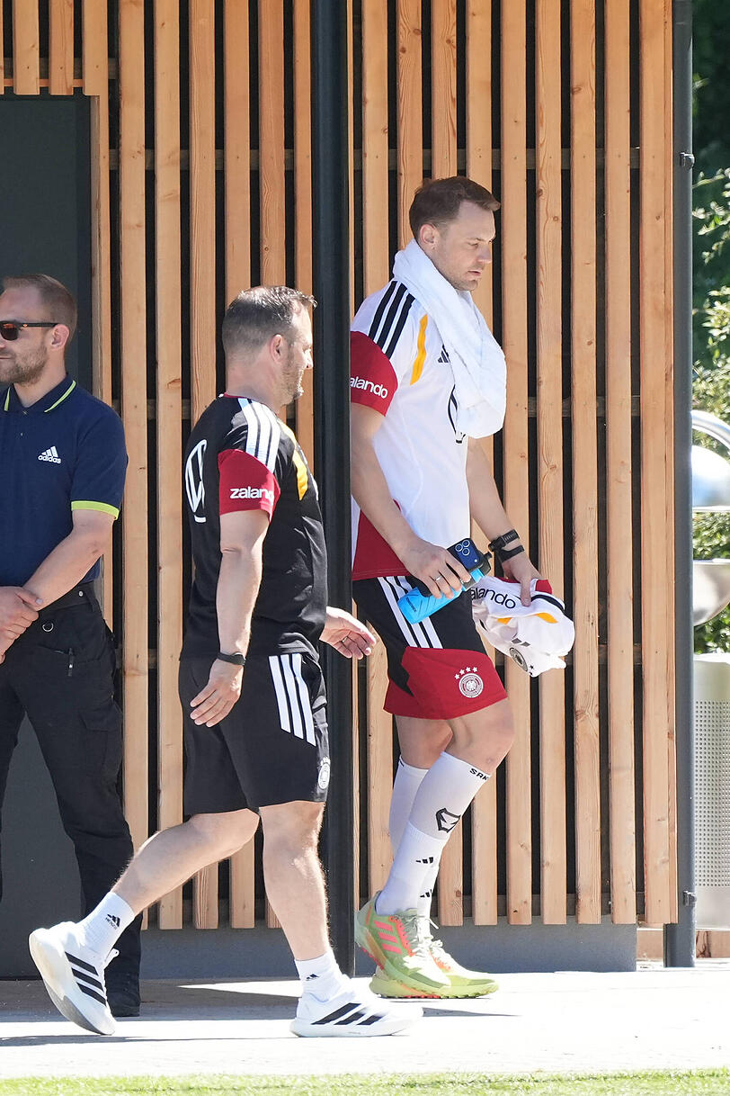 Spezialsocken für die Wade: Neuer. Spezialsocken für die Wade: Neuer.
