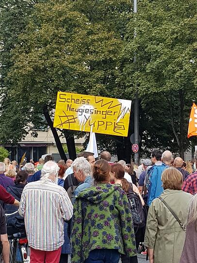 Motto: ausspekuliert! Am Samstag kamen um die 10.000 Menschen zur großen Demo gegen Spekulanten, Mietwahnsinn und für mehr Mieterschutz nach München.