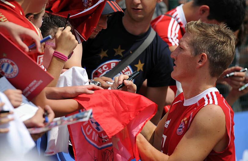 Die Vorbereitungen für eine erfolgreiche Saison laufen auf Hochtouren. Die Bilder vom dritten Tag des Trainingslager der Bayern am Gardasee.