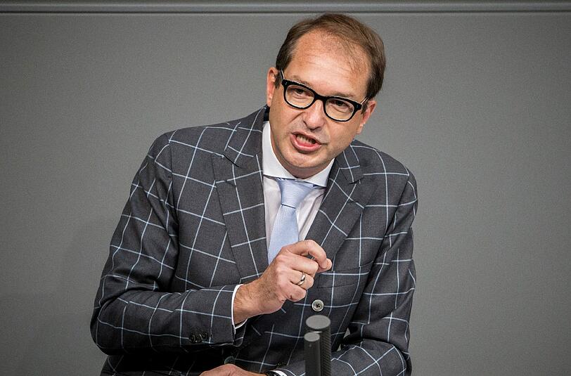 Alexander Dobrindt trägt gerne großkarierte Anzüge