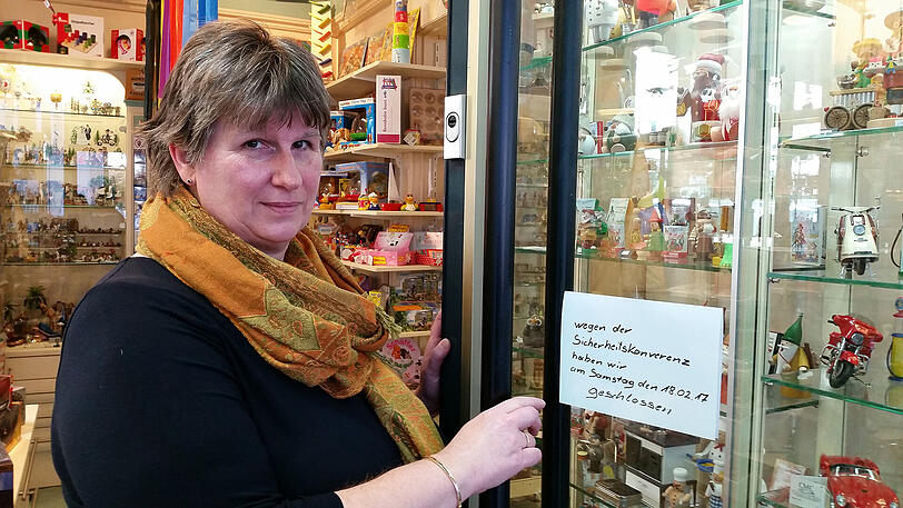 Ursula Schweizer schließt ihren Laden während der Siko.