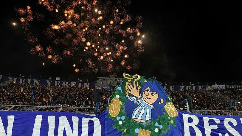 Auch das Feuerwerk der L&ouml;wenfans hat nichts geholfen: Der TSV 1860 verliert gegen den SC Verl zum Jahresabschluss.