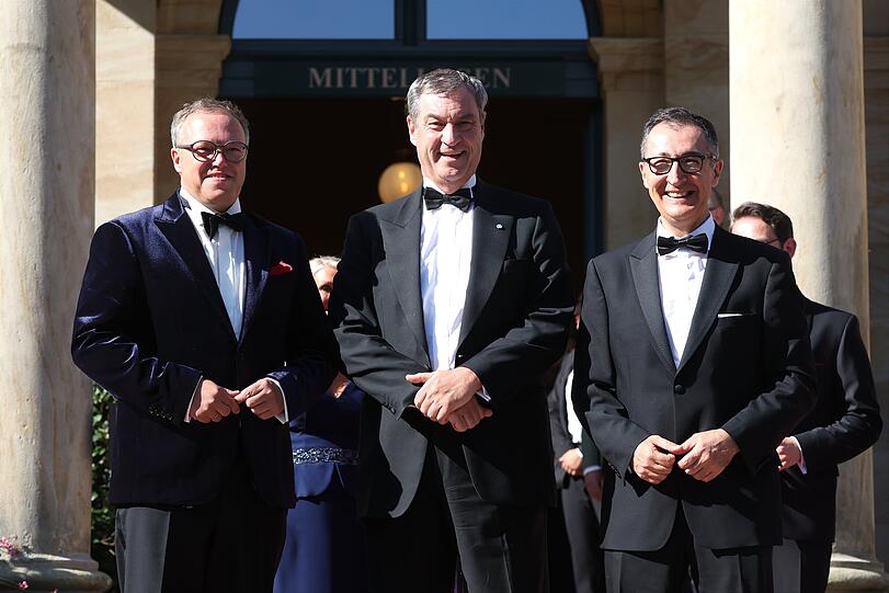Mario Voigt (l-r, CDU), Ministerpräsident von Thüringen, Markus Söder (CSU), Ministerpräsident von Bayern, und Cem Özdemir (Bündnis 90/Die Grünen), Ministerpräsident von Baden-Württemberg. Mario Voigt (l-r, CDU), Ministerpräsident von Thüringen, Markus Söder (CSU), Ministerpräsident von Bayern, und Cem Özdemir (Bündnis 90/Die Grünen), Ministerpräsident von Baden-Württemberg.