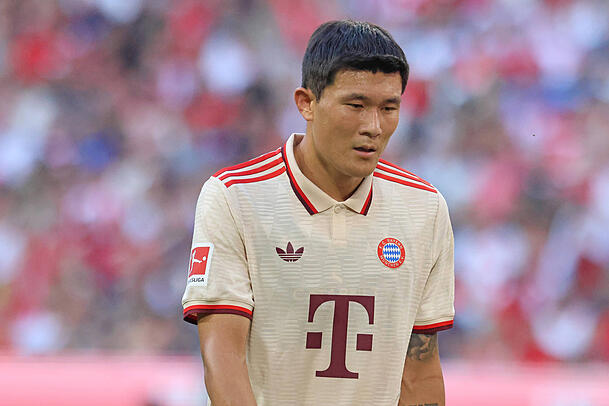 Min-jae Kim ist beim FC Bayern nicht die erhoffte Verstärkung. Verlässt er den Verein im Sommer wieder? Min-jae Kim ist beim FC Bayern nicht die erhoffte Verstärkung. Verlässt er den Verein im Sommer wieder?