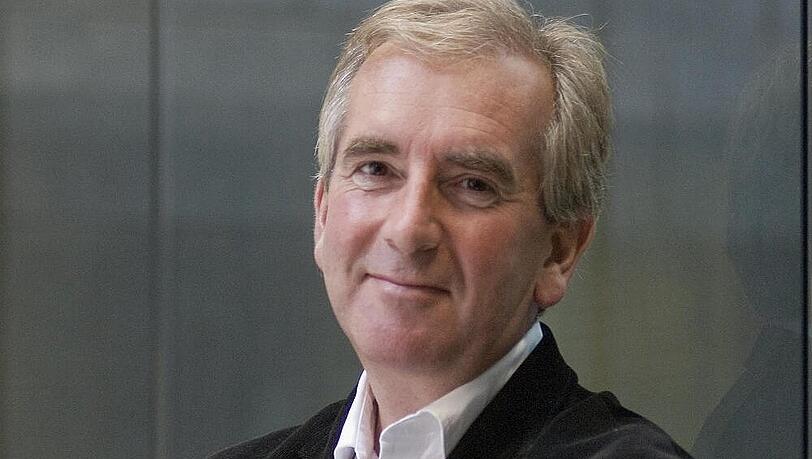 Bestsellerautor Robert Harris: Sein neues Buch heißt "Intrige" Bestsellerautor Robert Harris: Sein neues Buch heißt "Intrige"
