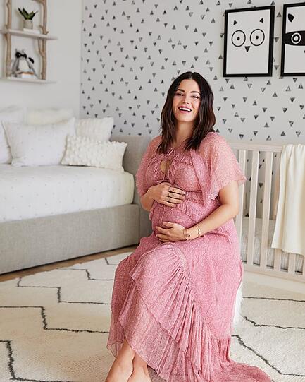 Schauspielerin Jenna Dewan hat ihr zweites Kind zur Welt gebracht. Sohn Callum kam am 6. März zur Welt. Jenna ist die Ex-Frau von Hollywood-Star Channing Tatum.