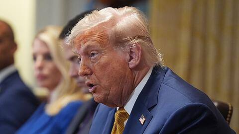 Trump kritisiert Putin.