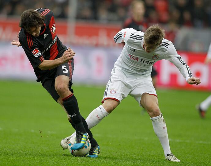 TONI KROOS: An alter Wirkungsstätte um Linie und Ballverteilen bemüht. Probierte sich als Sitzfußballer, gute Haltungsnoten. Ohne die rechte Torgefahr, musste für Olic weichen (74.) Note 4