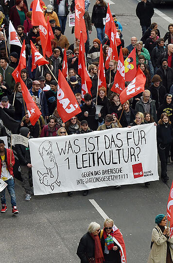 Laut Polizei gab es insgesamt elf Festnahmen im Rahmen der Demo gegen das Integrationsgesetz der CSU.