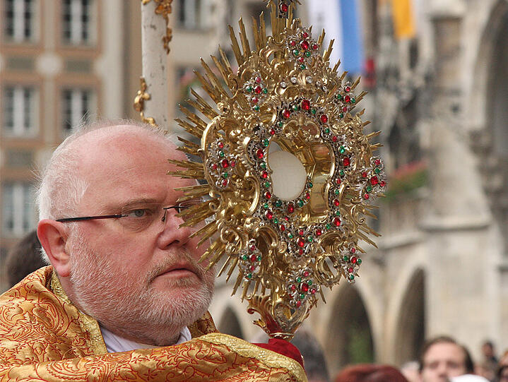 Fronleichnam in München mit Kardinal Marx.