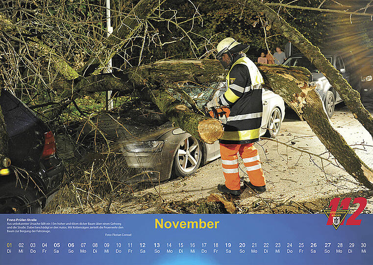 Der Kalender der Berufsfeuerwehr München 2016.