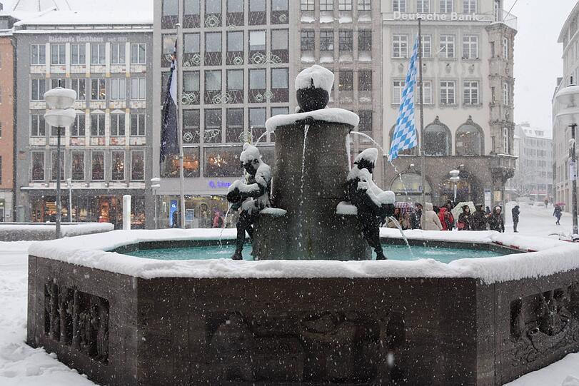 ... Brunnen...