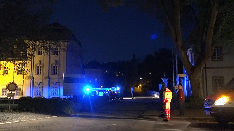 Großaufgebot am Jugendgefängnis in Ebrach - die Bilder vom Polizeieinsatz.