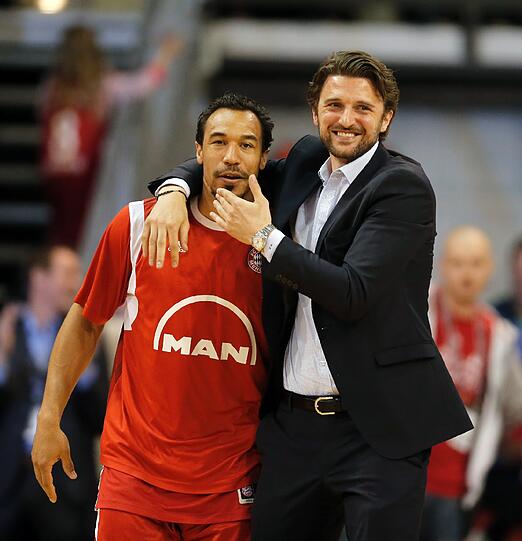 Marko Pesic, der die längste Zeit seiner Basketball-Karriere bei Alba Berlin verbrachte, ist inzwischen Sportdirektor und Geschäftsführer der Basketballabteilung des FC Bayern. Dort arbeitet er zusammen mit seinem Vater ...