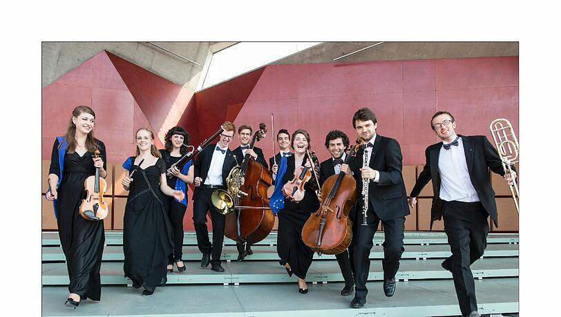 Begeisterung für Musik: Junge Mitglieder des bedrohten Jugendorchesters der EU. Begeisterung für Musik: Junge Mitglieder des bedrohten Jugendorchesters der EU.