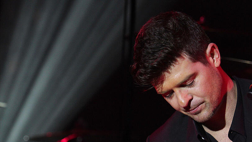 Robin Thicke hätte auf die jüngste Beichte seines Vaters gerne verzichtet Robin Thicke hätte auf die jüngste Beichte seines Vaters gerne verzichtet