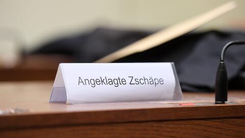 Waren Beate Zschäpe, Uwe Mundlos und Uwe Böhnhardt wirklich die einzigen Täter?