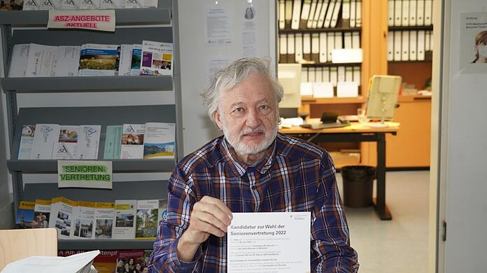 Reinhard Bauer, der in der Lerchenau wohnt, verbringt als Seniorenbeirats-Chef auch viel Zeit in der Geschäftsstelle in der Burgstraße. Jetzt wirbt er um Kandidaten.