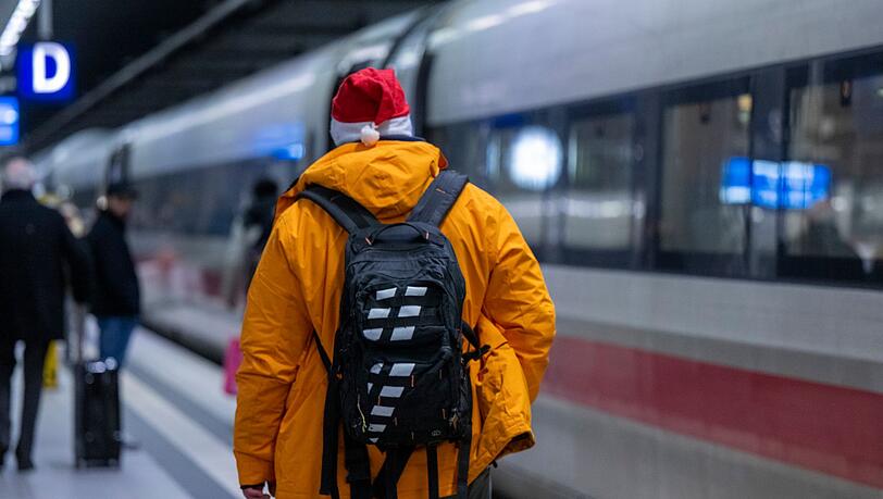 Züge sind am frühen Morgen und am späten Abend in der Regel weniger voll. (Archivbild)