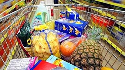 Beim Einkaufen im Supermarkt wurde die Seniorin bestohlen. Beim Einkaufen im Supermarkt wurde die Seniorin bestohlen.
