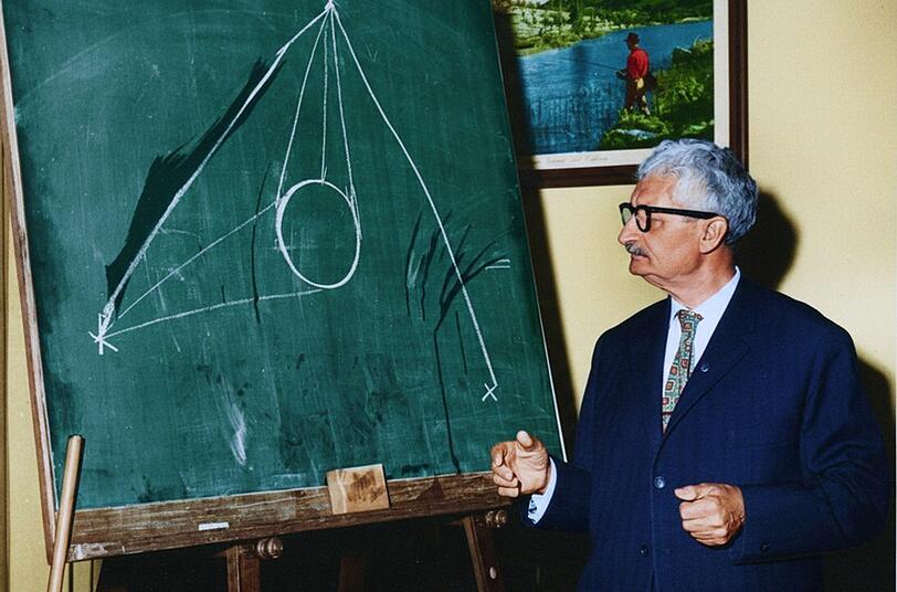 Der Physiker Hermann Oberth gilt als einer der Begründer der Raumfahrttechnik und als Vater der europäischen Rakete. Der Physiker Hermann Oberth gilt als einer der Begründer der Raumfahrttechnik und als Vater der europäischen Rakete.