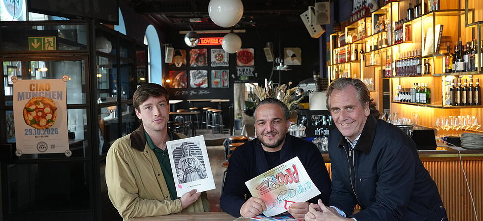 Jede Speisekarte im Papi ist ein Unikat. Marcus Gill, Kerim Kilic und Marc Uebelherr bringen neapolitanische Streetart und Pizza an die Isar.