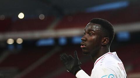 Offenbarte dem VfB Stuttgart, dass sein richtiger Name Silas Katompa Mvumpa sei: Silas Wamangituka.