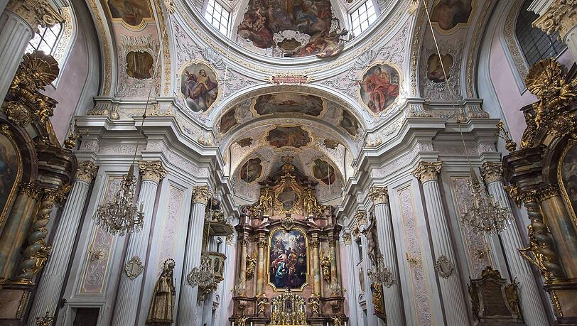 Zum Verwechseln ähnlich: Die Dreifaltigkeitskirche ist mindestens genauso imposant wie die Asamkirche. Zum Verwechseln ähnlich: Die Dreifaltigkeitskirche ist mindestens genauso imposant wie die Asamkirche.