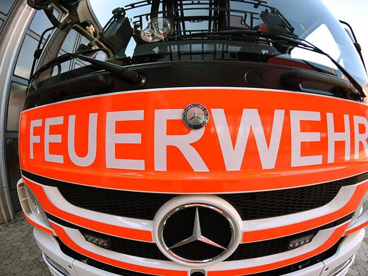 Ein Blick auf einen Einsatzwagen der Feuerwehr. Foto: Patrick Seeger/Archivbild
