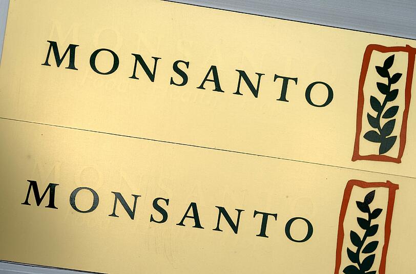 Statt 122 US-Dollar will Bayer nun 125 US-Dollar pro Monsanto-Aktie zahlen. Foto: Franz-Peter Tschauner/Archiv