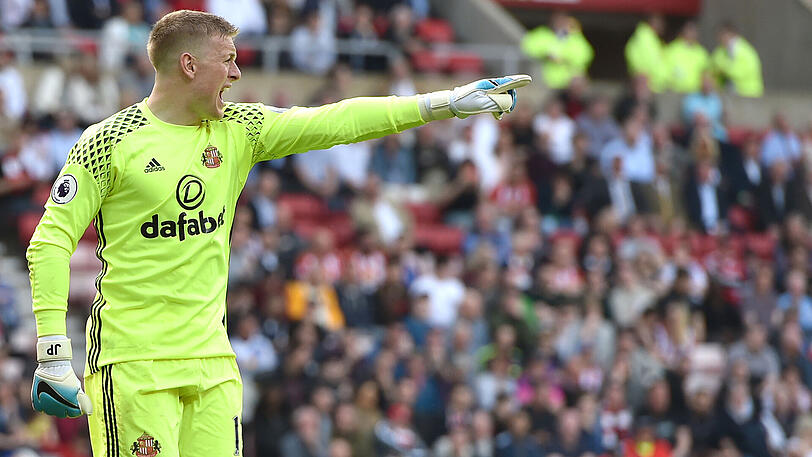 Bis dato war Jordan Pickford immer nur als Leihspieler verpflichtet worden. Sein Vertrag in Sunderland läuft noch bis 2020.