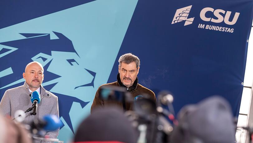 CSU-Chef Söder kann sich eine Beteiligung Deutschlands an der Absicherung eines Waffenstillstands in der Ukraine vorstellen. CSU-Chef Söder kann sich eine Beteiligung Deutschlands an der Absicherung eines Waffenstillstands in der Ukraine vorstellen.