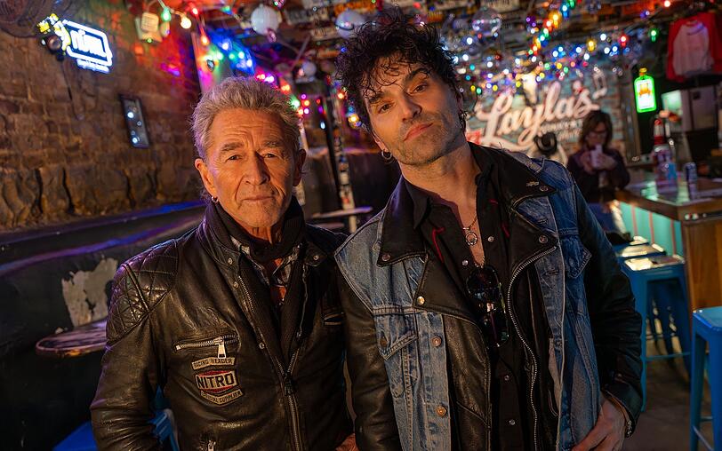 Peter Maffay trifft Countrysänger David Graham, um eine neue Version des Klassikers "Sonne in der Stadt" aufzunehmen. Peter Maffay trifft Countrysänger David Graham, um eine neue Version des Klassikers "Sonne in der Stadt" aufzunehmen.