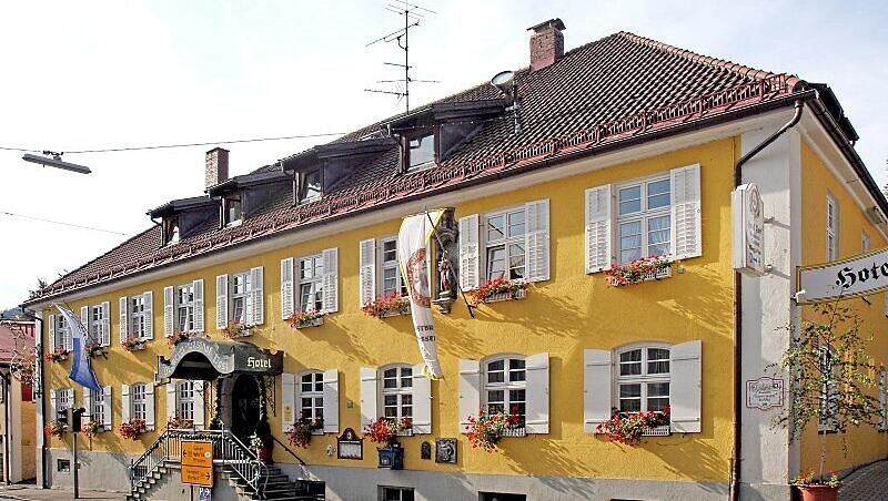 Neue Aufgabe f&uuml;r Georg Schneider und eine "Z&auml;sur in seinem Brauer-Leben": Er wird k&uuml;nftig mit seiner Frau das Hotel Post in Nesselwang im Allg&auml;u f&uuml;hren.