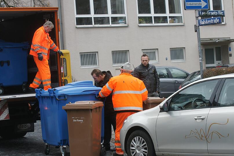 Bluttat in Sendling - die Bilder der Spurensuche am Montag