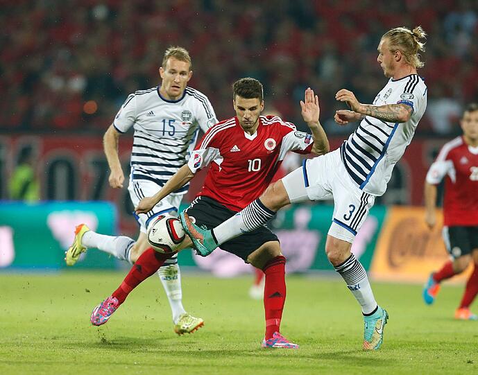 Flügelflitzer Valdet Rama durfte beim 1:1 von Albanien gegen Dänemark in der Schlussphase ran - er wurde unmittelbar nach Dänemarks Ausgleich eingewechselt (81.).