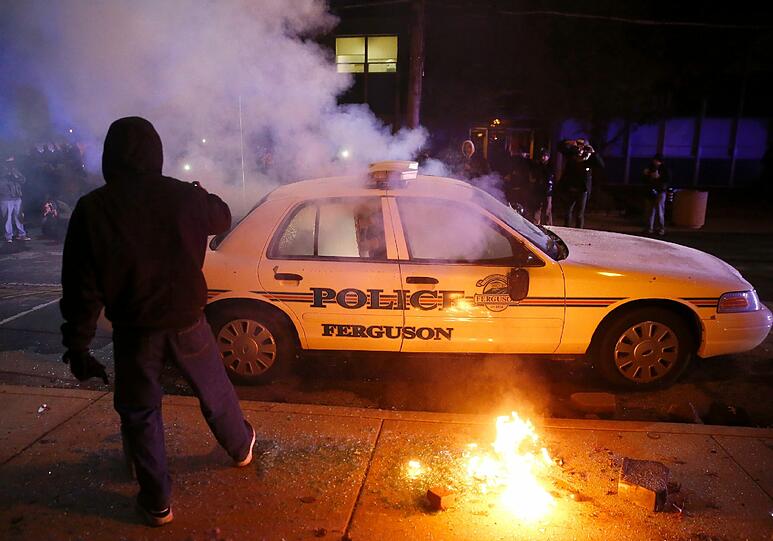 Neue Proteste wegen des Gerichtsentscheids über Michael Brown: Unruhen in New York, Los Angeles, San Francisco - Die Bilder...