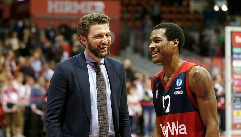 Mit der Saison bislang zufrieden: Sportdirektor Marko Pesic.