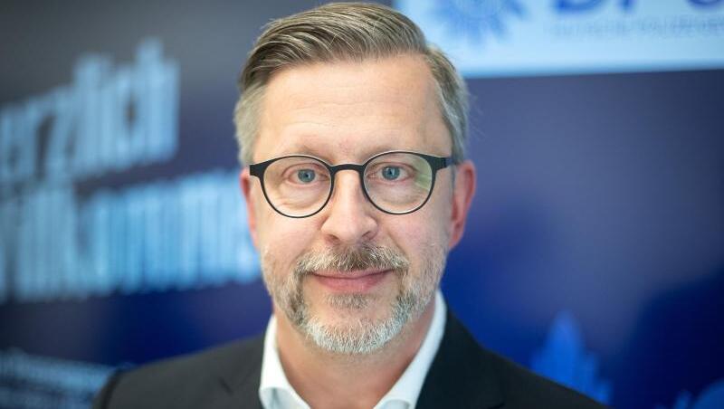 Rainer Nachtigall, Landesvorsitzender der Deutschen Polizeigewerkschaft (DPolG) in Bayern. Foto: Sina Schuldt/dpa Rainer Nachtigall, Landesvorsitzender der Deutschen Polizeigewerkschaft (DPolG) in Bayern. Foto: Sina Schuldt/dpa