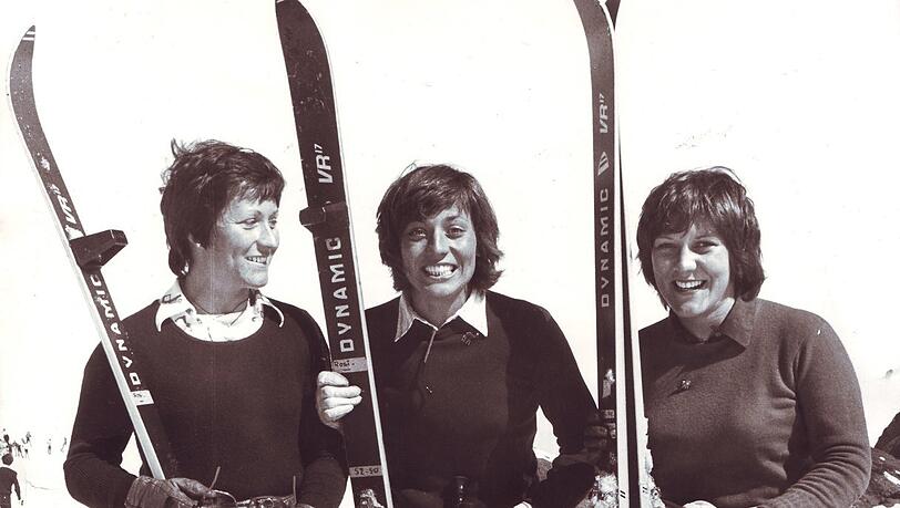 Bretter, die f&uuml;r die Mittermaier-Schwestern die Welt bedeuteten: Heidi (v.l.), Rosi und Evi Mittermaier seinerzeit am Kitzsteinhorn.
