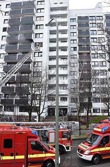 Weitere Bilder vom Feuerwehreinsatz in der Balanstraße.