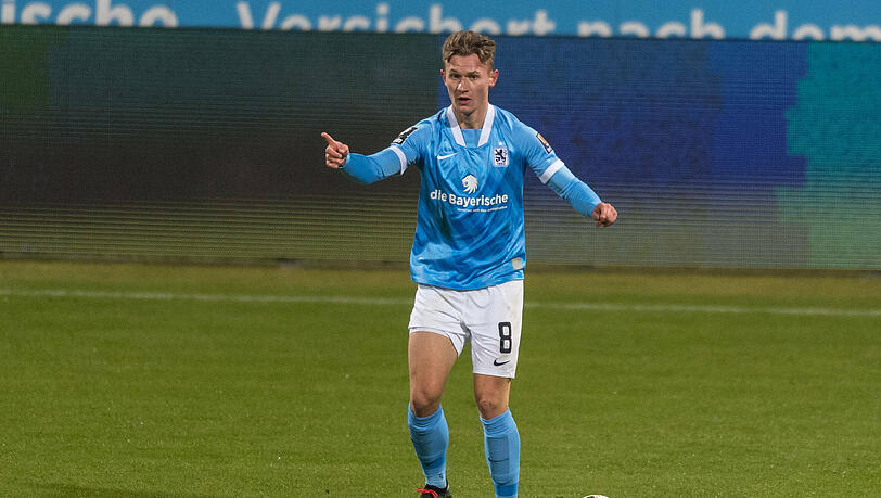 Durchaus brauchbarer Transfer mit viel Entwicklungspotenzial: Erik Tallig. Durchaus brauchbarer Transfer mit viel Entwicklungspotenzial: Erik Tallig.