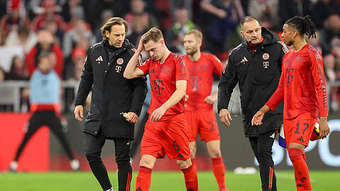 Musste im Spiel des FC Bayern gegen Eintracht Frankfurt verletzt runter: Joshua Kimmich.