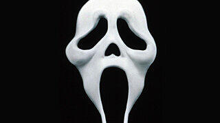 Laut dem 23-Jährigen trugen die Täter Scream-Masken. (Symbolbild)