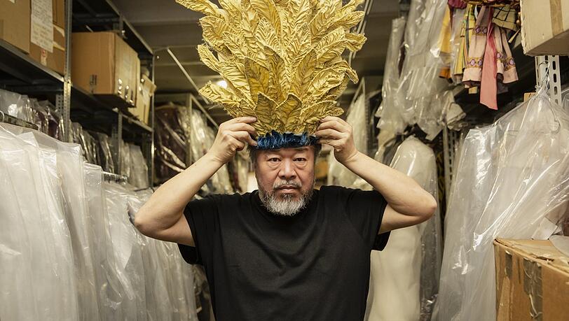 "Ai Weiwei's Turandot": Der Starkünstler inszeniert Puccini in Italien (Sa, 18.30 Uhr, Deutsches Theater). "Ai Weiwei's Turandot": Der Starkünstler inszeniert Puccini in Italien (Sa, 18.30 Uhr, Deutsches Theater).