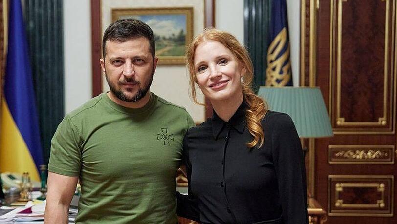 Jessica Chastain mit Ukraine-Präsident Wolodymyr Selenskyj.