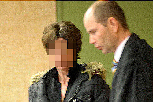 Die bestechliche Zöllnerin Christine A. vor Gericht.